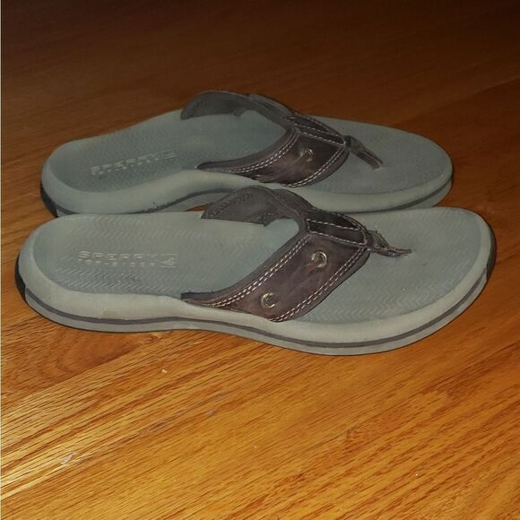 Sperry Topsider Brown Leather Flip Flops - Picture 1 of 6